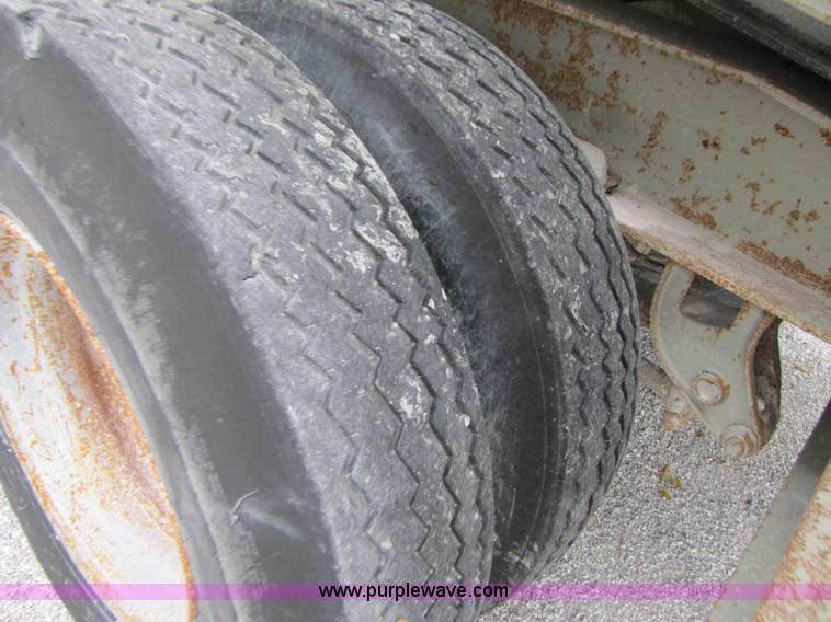 image for item B2030 1998 Cedarapids VSI 2600 portable vertical shaft impact crusher