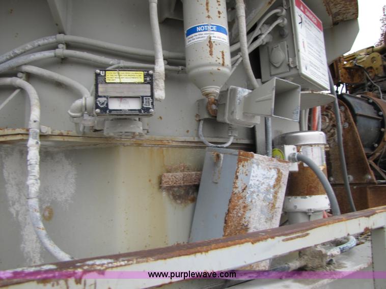 image for item B2030 1998 Cedarapids VSI 2600 portable vertical shaft impact crusher