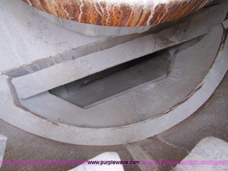 image for item B2030 1998 Cedarapids VSI 2600 portable vertical shaft impact crusher