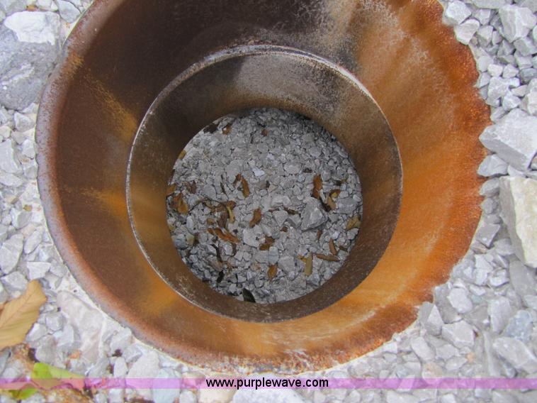 image for item B2030 1998 Cedarapids VSI 2600 portable vertical shaft impact crusher