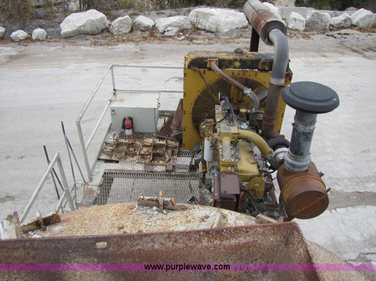 image for item B2030 1998 Cedarapids VSI 2600 portable vertical shaft impact crusher
