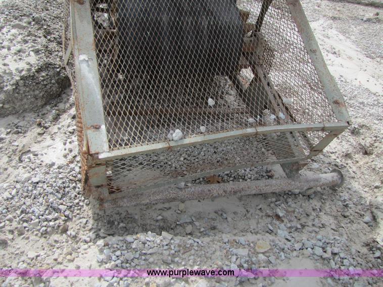 image for item B2036 1995 Marco 30" x 120' portable radial stacking conveyor