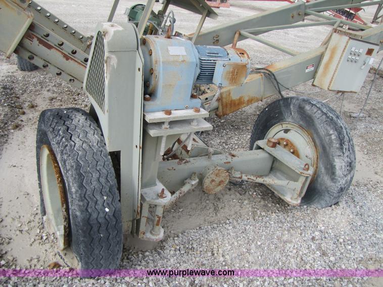 image for item B2036 1995 Marco 30" x 120' portable radial stacking conveyor