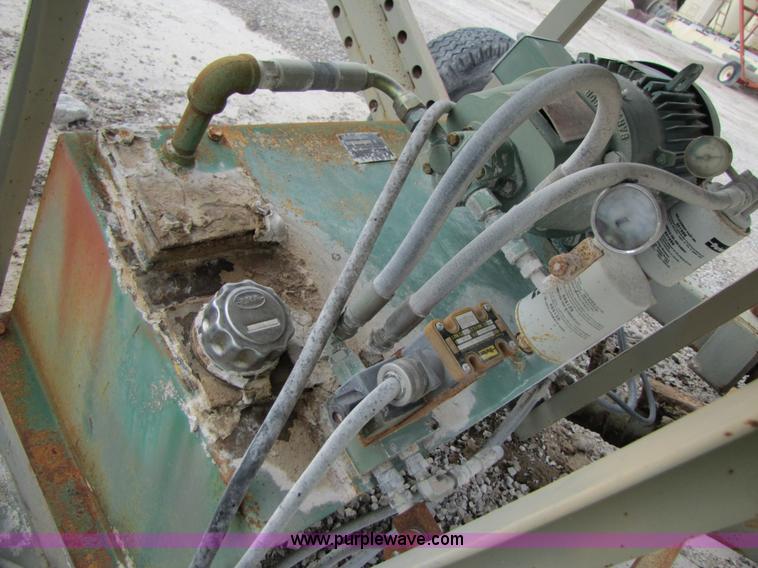 image for item B2036 1995 Marco 30" x 120' portable radial stacking conveyor