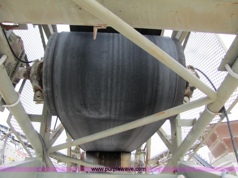 image for item B2036 1995 Marco 30" x 120' portable radial stacking conveyor