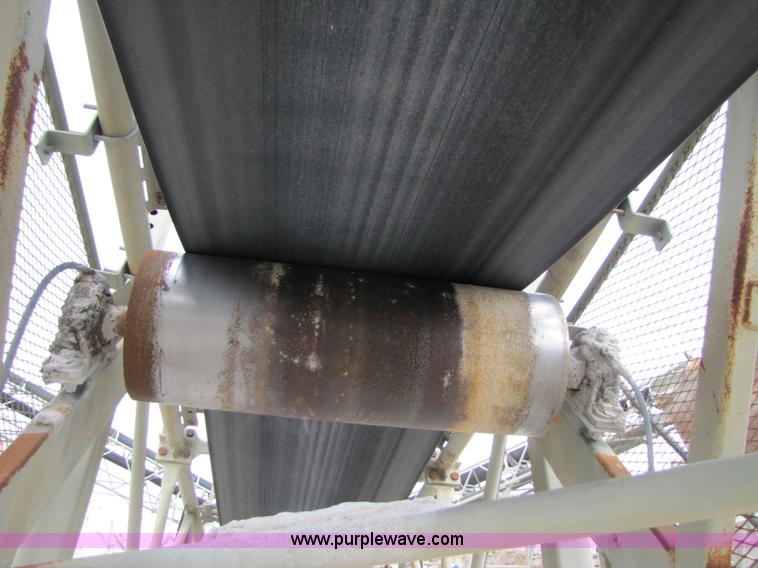 image for item B2036 1995 Marco 30" x 120' portable radial stacking conveyor