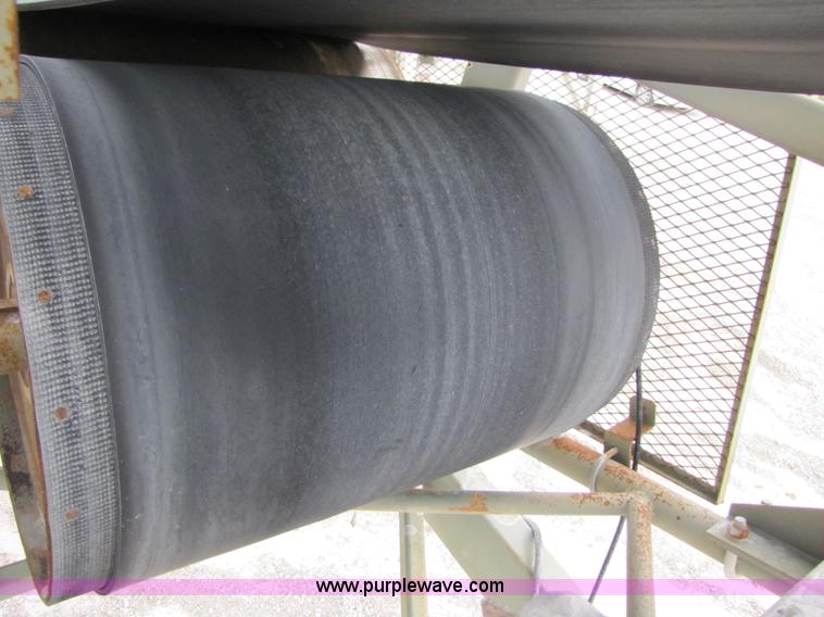 image for item B2036 1995 Marco 30" x 120' portable radial stacking conveyor