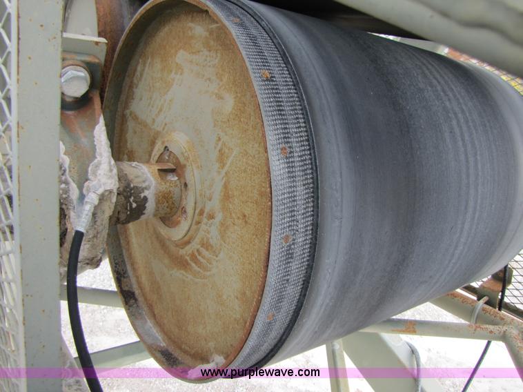 image for item B2036 1995 Marco 30" x 120' portable radial stacking conveyor