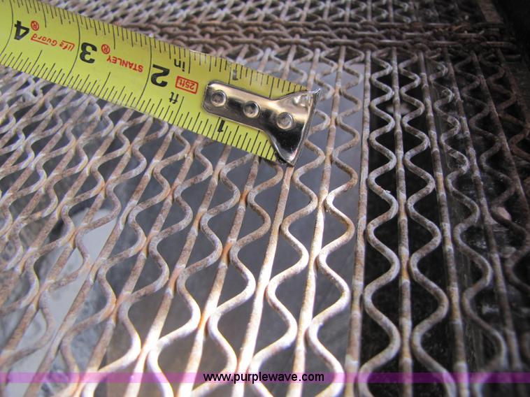 image for item B2037 1995 Cedarapids 8' x 20' vibrator portable three deck incline screening plant