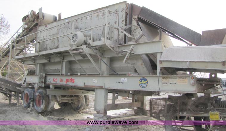 image for item B2039 1995 Cedarapids FSGC20332 horizontal portable screening plant