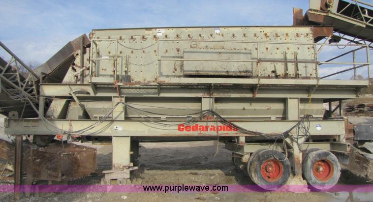 image for item B2039 1995 Cedarapids FSGC20332 horizontal portable screening plant
