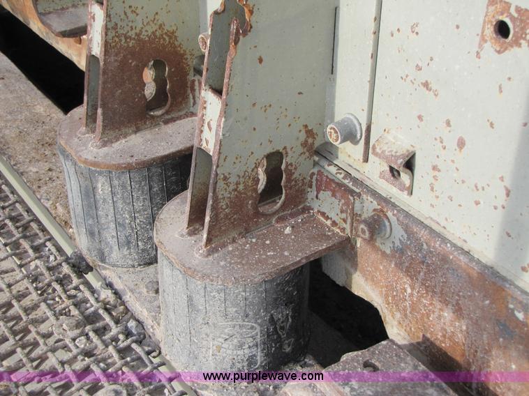 image for item B2039 1995 Cedarapids FSGC20332 horizontal portable screening plant