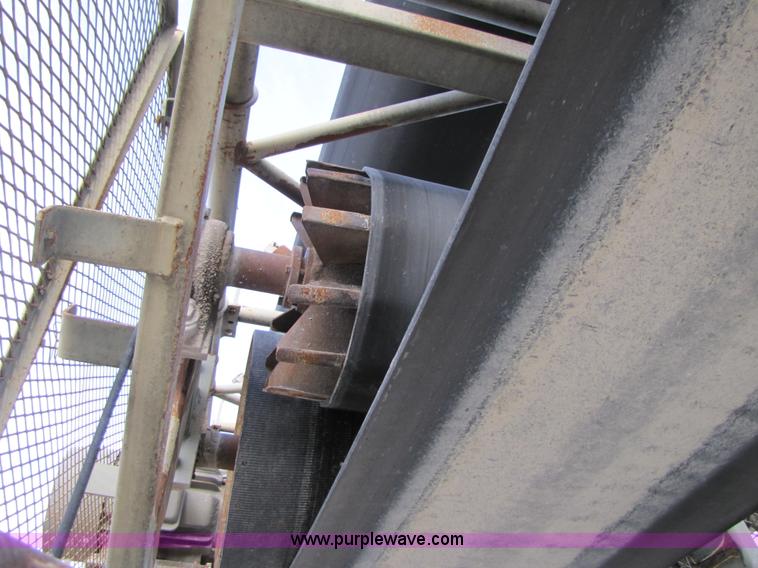 image for item B2040 1995 Marco 30" x 120' portable radial stacking conveyor