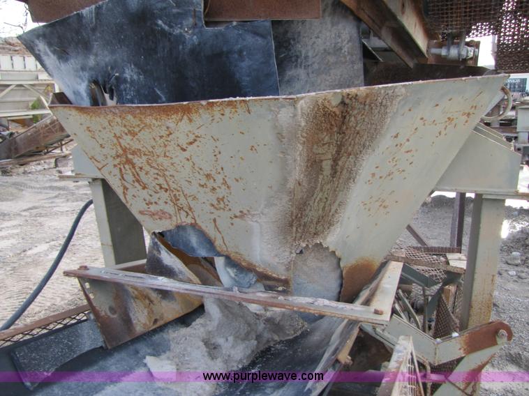 image for item B2040 1995 Marco 30" x 120' portable radial stacking conveyor