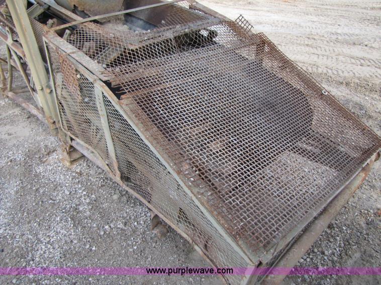 image for item B2040 1995 Marco 30" x 120' portable radial stacking conveyor