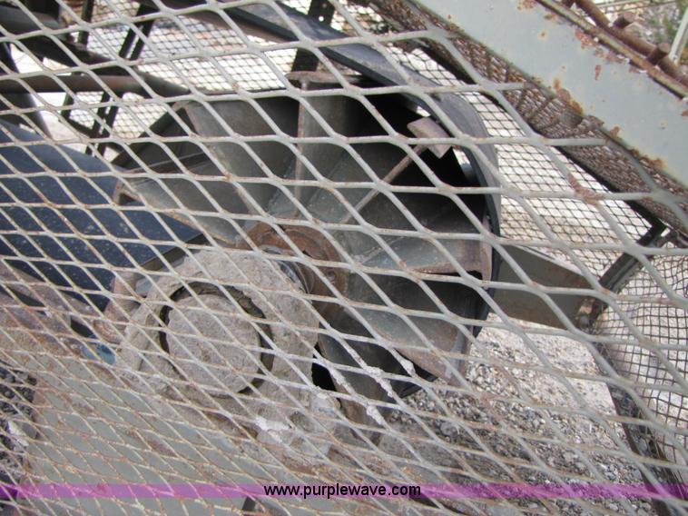 image for item B2040 1995 Marco 30" x 120' portable radial stacking conveyor