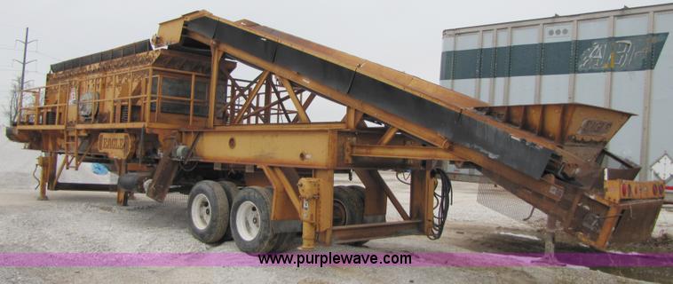 image for item B2044 Eagle 6'x20' three-deck portable screening plant