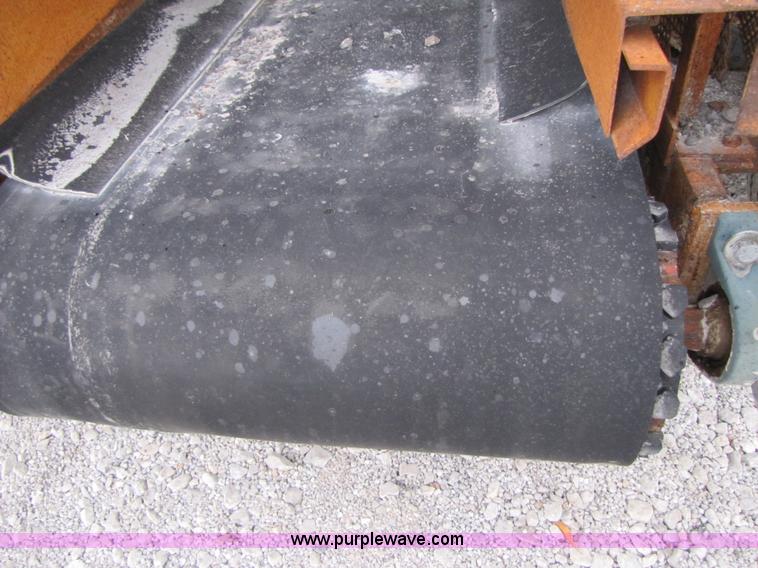 image for item B2044 Eagle 6'x20' three-deck portable screening plant