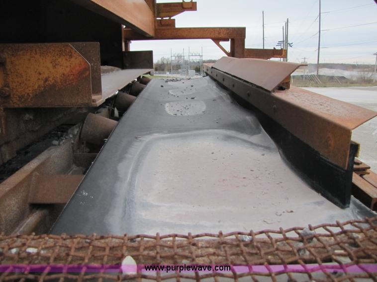 image for item B2044 Eagle 6'x20' three-deck portable screening plant