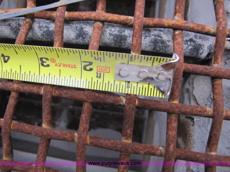 image for item B2044 Eagle 6'x20' three-deck portable screening plant