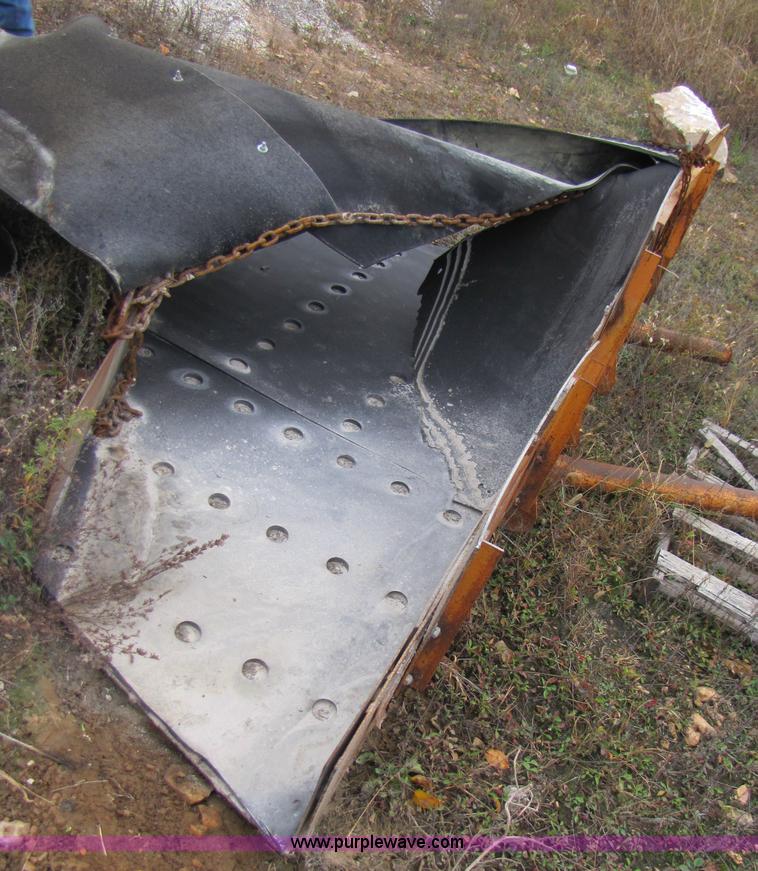 image for item B2044 Eagle 6'x20' three-deck portable screening plant