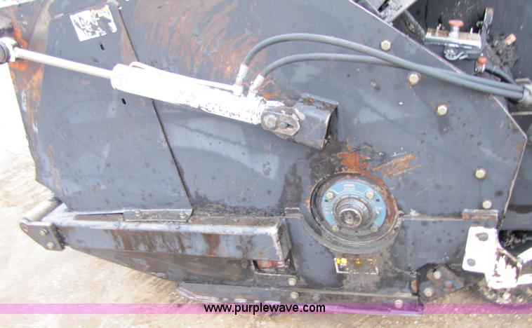 image for item B2052 1994 Roadtec SB-2500 mobile shuttle buggy