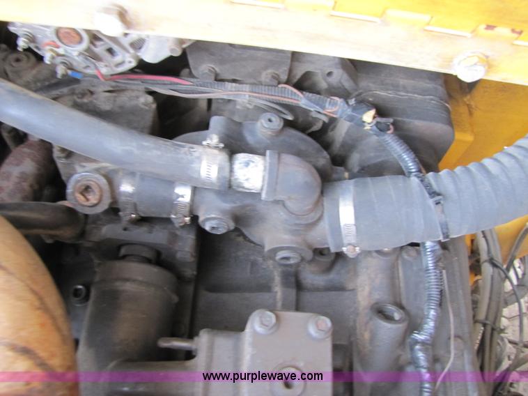 image for item B2053 2000 Bartmill 300BT crawler profiler/reclaimer