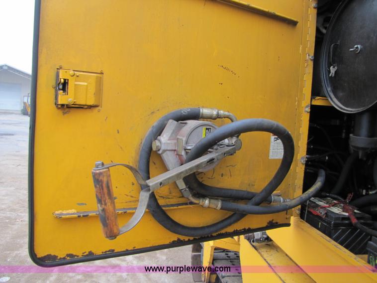 image for item B2053 2000 Bartmill 300BT crawler profiler/reclaimer