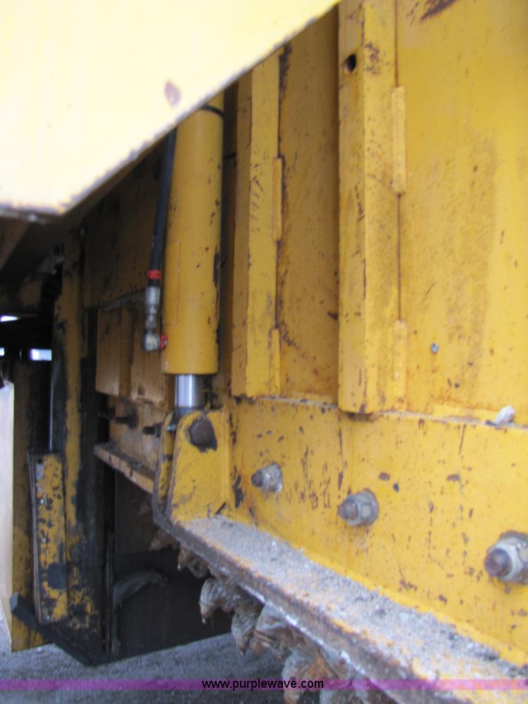 image for item B2053 2000 Bartmill 300BT crawler profiler/reclaimer