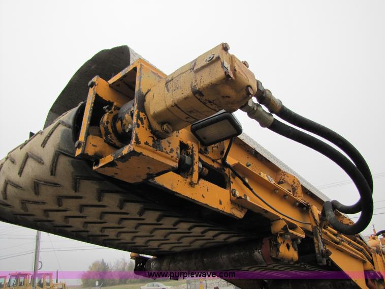 image for item B2053 2000 Bartmill 300BT crawler profiler/reclaimer