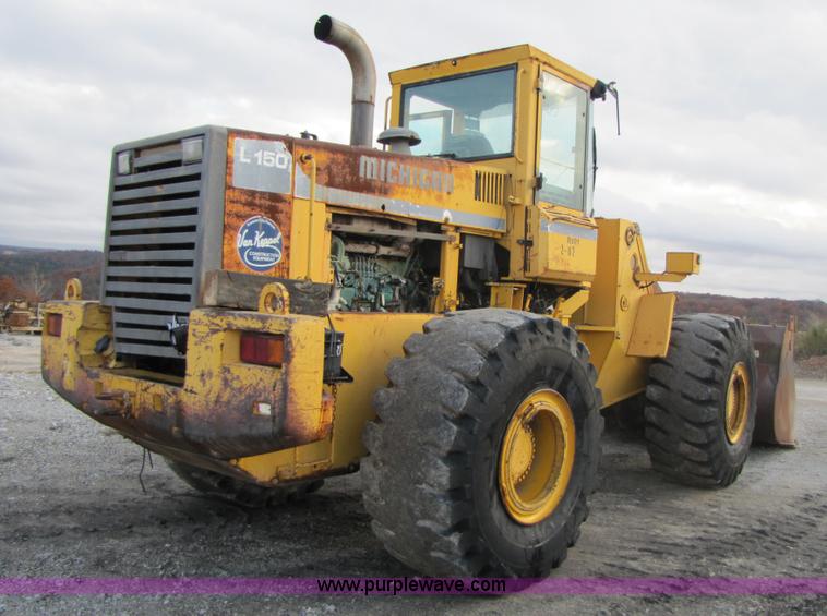 image for item B2054 1991 Volvo L150 articulating wheel loader