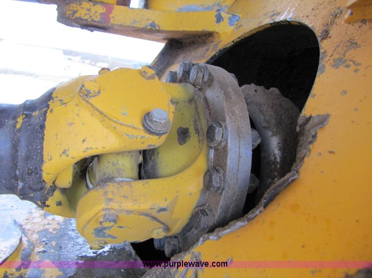 image for item B2054 1991 Volvo L150 articulating wheel loader
