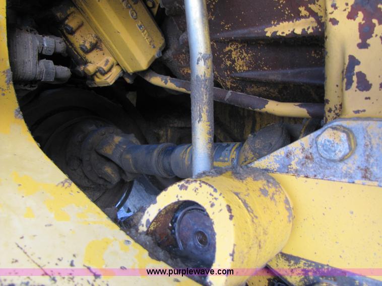 image for item B2054 1991 Volvo L150 articulating wheel loader