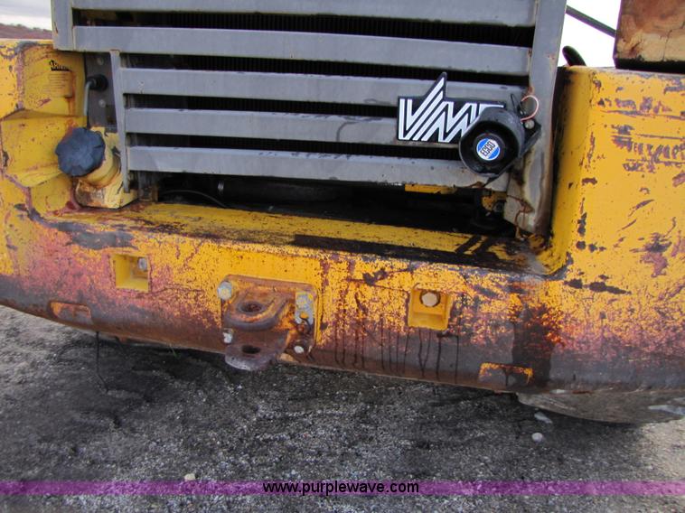 image for item B2054 1991 Volvo L150 articulating wheel loader