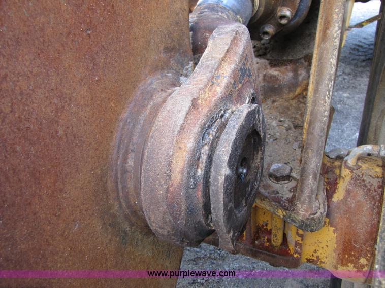 image for item B2054 1991 Volvo L150 articulating wheel loader