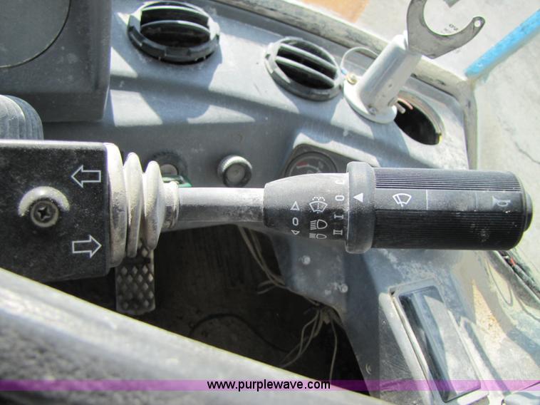 image for item B2055 1995 Volvo L150 articulating wheel loader