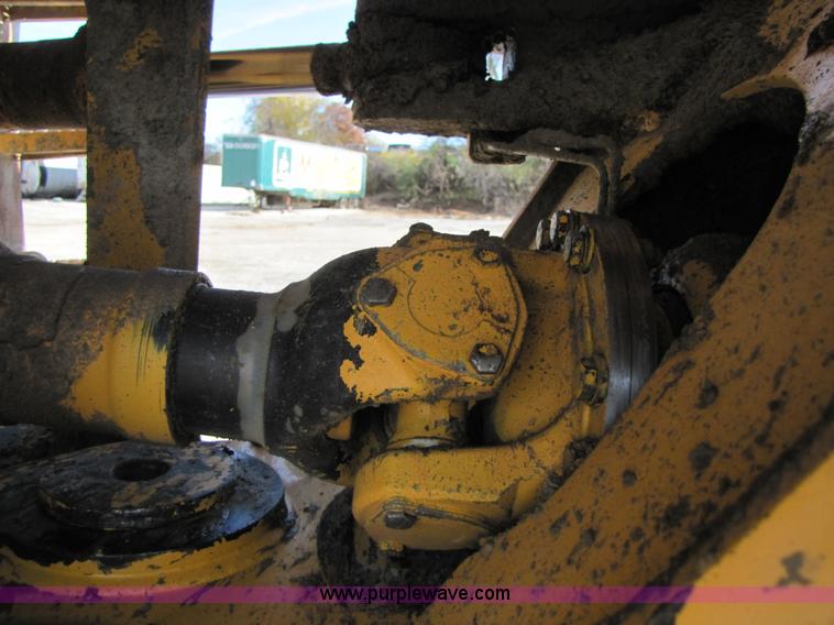 image for item B2055 1995 Volvo L150 articulating wheel loader