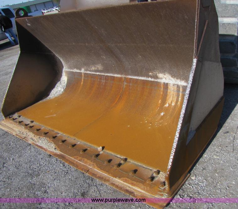 image for item B2055 1995 Volvo L150 articulating wheel loader