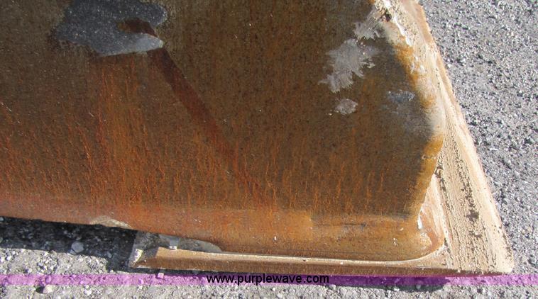 image for item B2055 1995 Volvo L150 articulating wheel loader