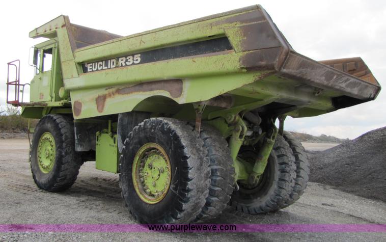 image for item B2056 1993 Euclid R35 off road end dump truck