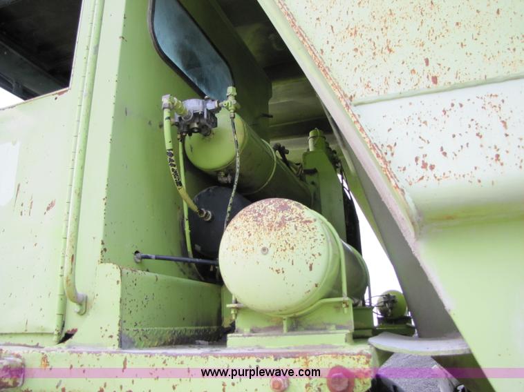 image for item B2056 1993 Euclid R35 off road end dump truck