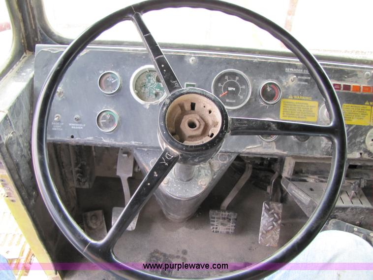 image for item B2056 1993 Euclid R35 off road end dump truck