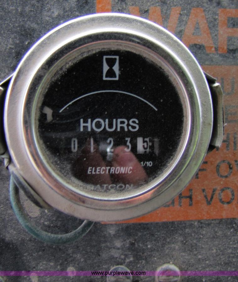 image for item B2056 1993 Euclid R35 off road end dump truck