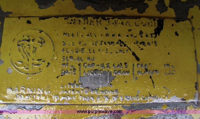 image for item B2057 1994 Euclid R35 off road end dump truck