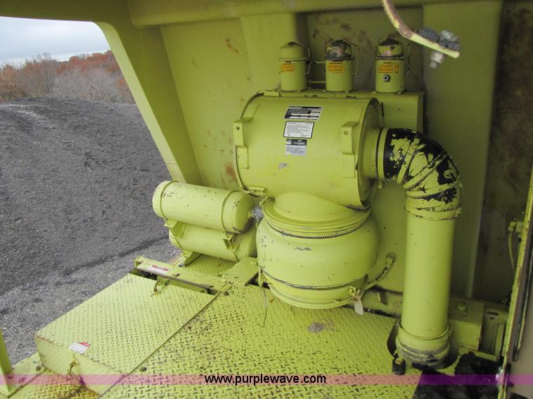 image for item B2057 1994 Euclid R35 off road end dump truck