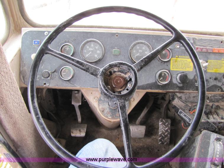 image for item B2057 1994 Euclid R35 off road end dump truck