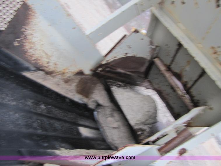 image for item B2058 1992 Peerless 40' portable pug mill