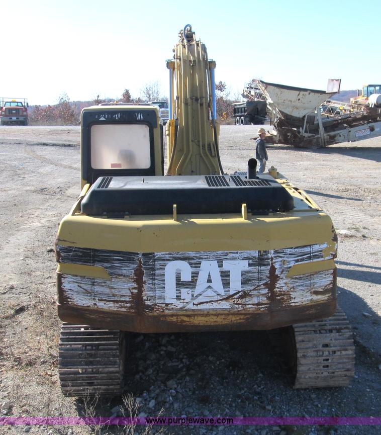 image for item B2061 1993 Caterpillar 320L excavator