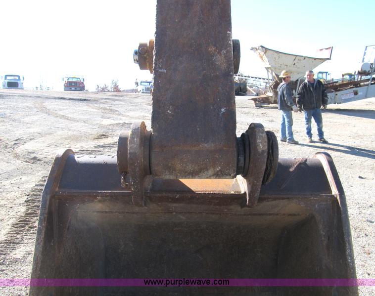 image for item B2061 1993 Caterpillar 320L excavator
