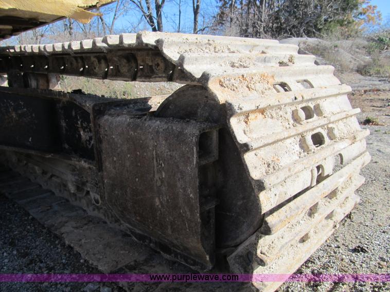 image for item B2061 1993 Caterpillar 320L excavator